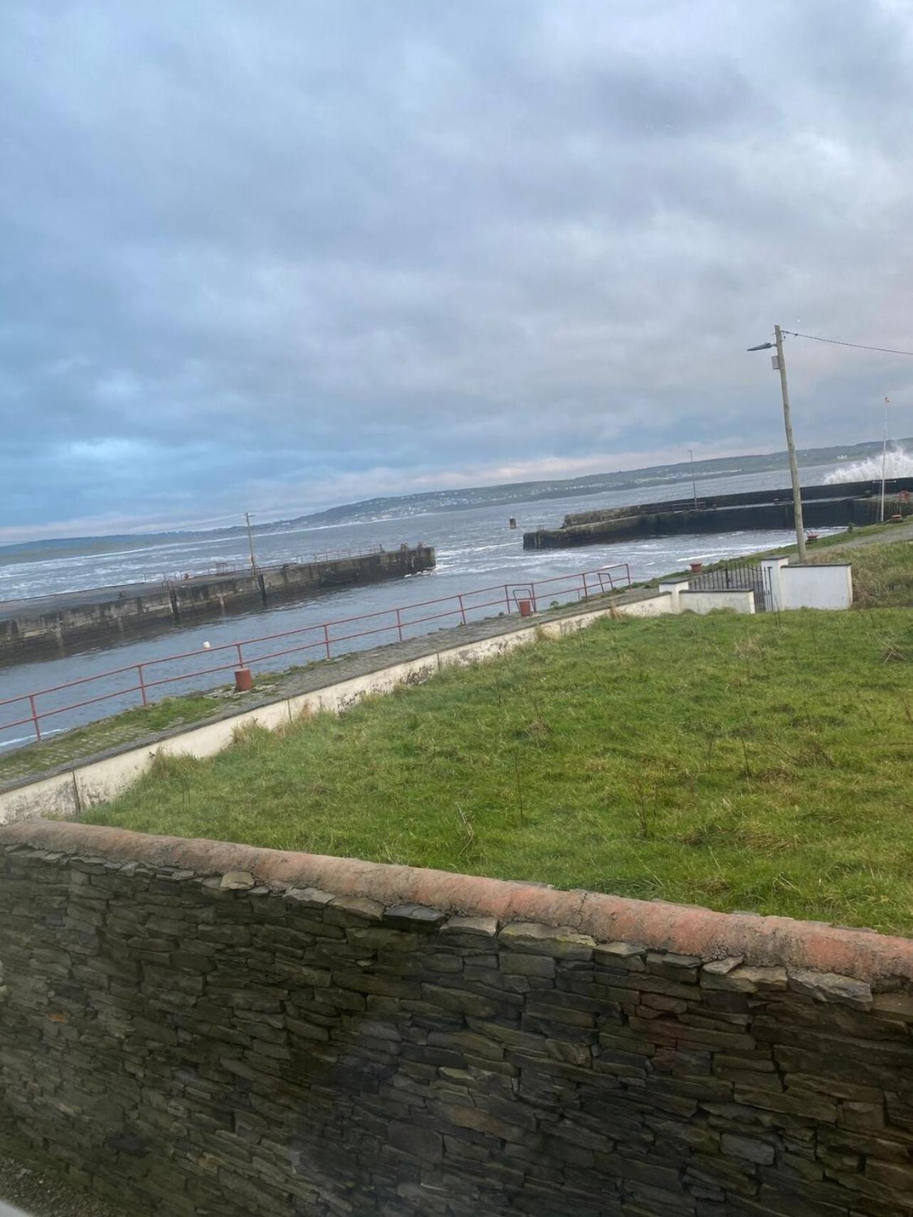 Villa The Boathouse On The Atlantic Sea Liscannor Esterno foto